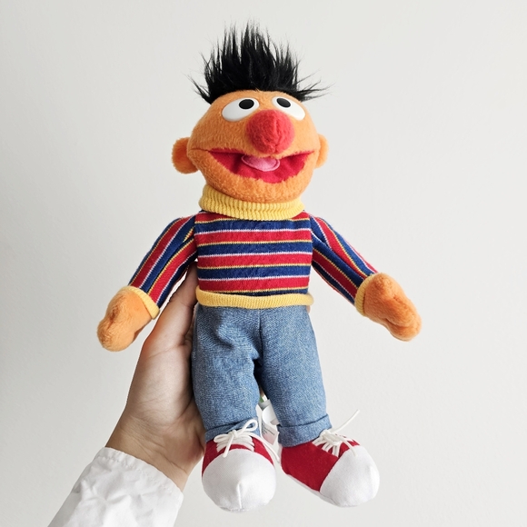 Sesame Street Ernie Plush Soft Comic Toy 2012 Sesame Workshop Collectible 10.5" - Picture 15 of 16